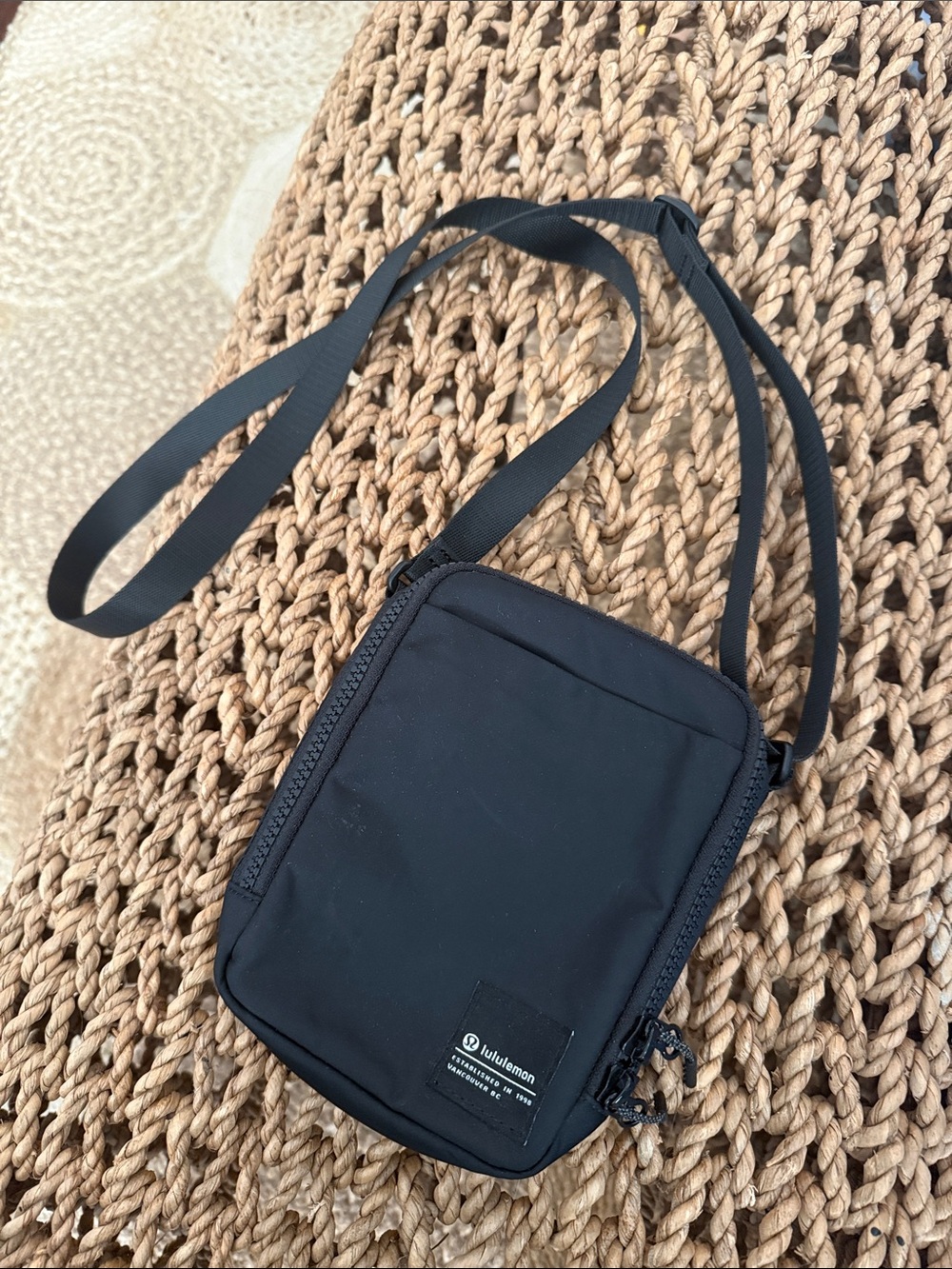 lululemon athletica Black Minimalist Crossbody Belt Bag